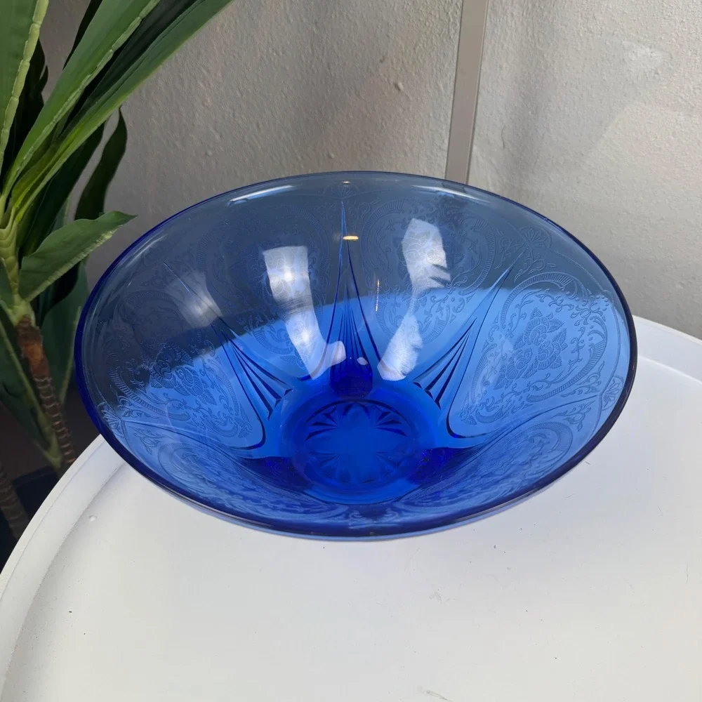 Hazel Atlas Cobalt Blue Royal Lace 10